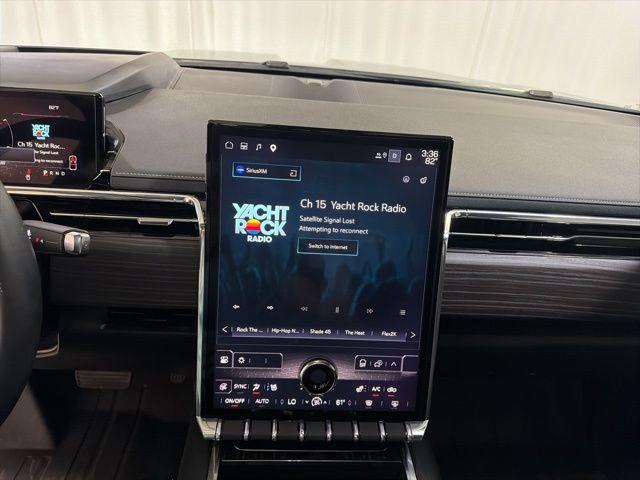 2025 GMC Sierra Max Range Denali