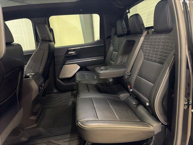 2025 GMC Sierra Max Range Denali