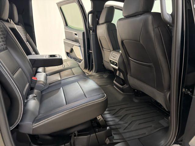 2025 GMC Sierra Max Range Denali
