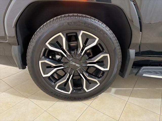 2025 GMC Sierra Max Range Denali
