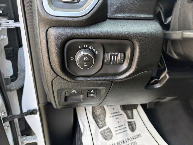 2025 Ram 1500 Big Horn Crew Cab 4x4 57 Box