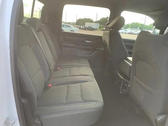 2025 Ram 1500 Tradesman Crew Cab 4x4 5'7" Box