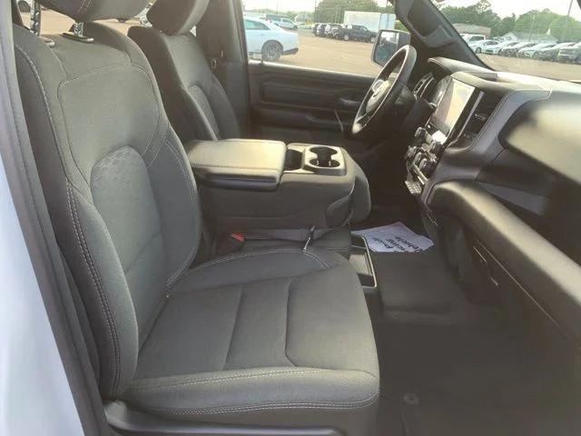 2025 Ram 1500 Tradesman Crew Cab 4x4 5'7" Box