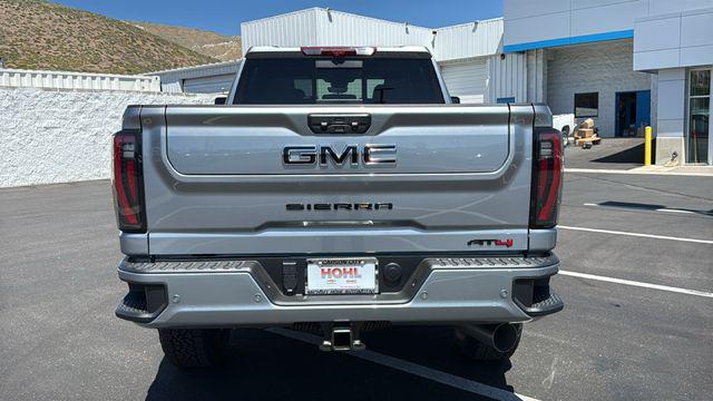 2026 GMC Sierra 2500HD Crew Cab, Standard Bed, AT4, 4WD