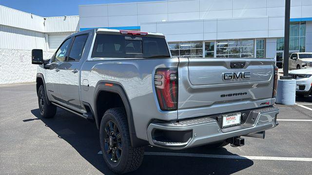 2026 GMC Sierra 2500HD Crew Cab, Standard Bed, AT4, 4WD