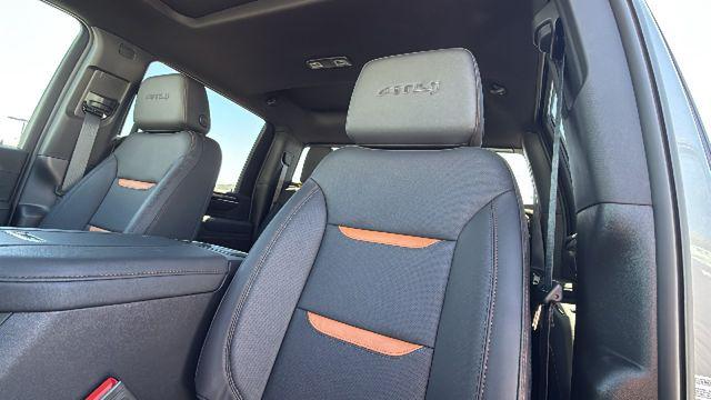 2026 GMC Sierra 2500HD Crew Cab, Standard Bed, AT4, 4WD