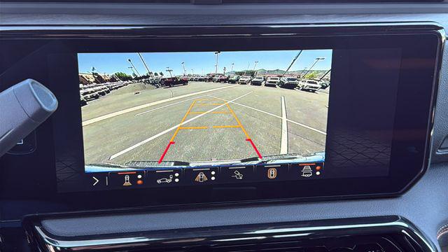 2026 GMC Sierra 2500HD Crew Cab, Standard Bed, AT4, 4WD