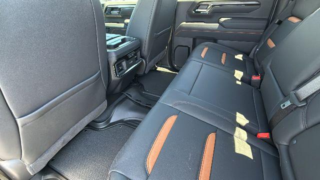 2026 GMC Sierra 2500HD Crew Cab, Standard Bed, AT4, 4WD
