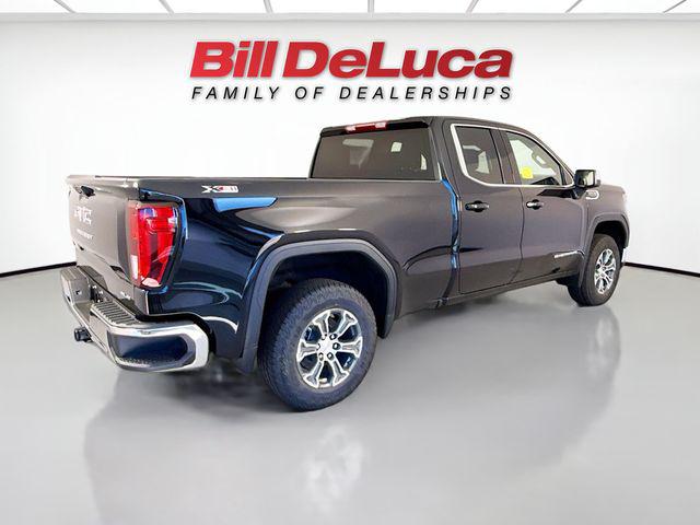 2026 GMC Sierra 1500 Double Cab, Standard Bed, SLE, 4WD