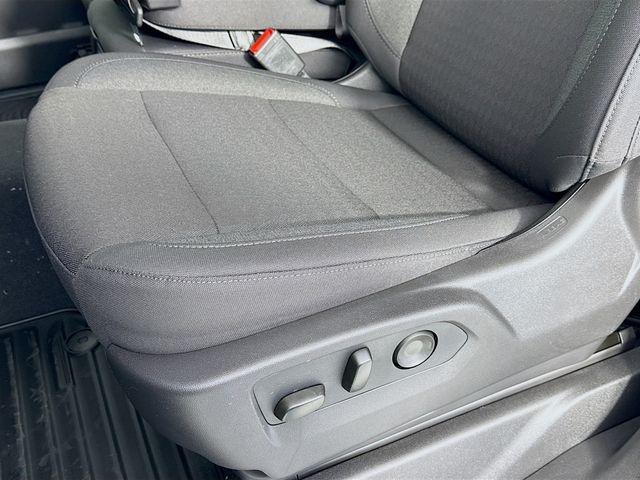 2026 GMC Sierra 1500 Double Cab, Standard Bed, SLE, 4WD