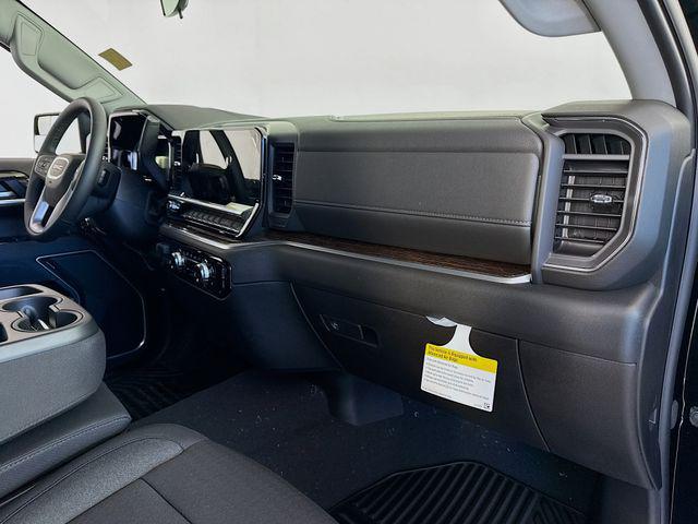 2026 GMC Sierra 1500 Double Cab, Standard Bed, SLE, 4WD