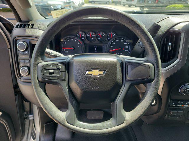 2025 Chevrolet Silverado 2500HD 4WD Crew Cab Standard Bed Custom