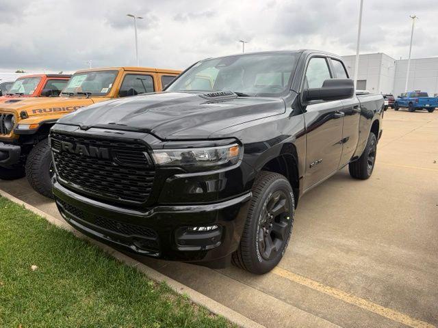 2026 RAM Ram 1500 RAM 1500 EXPRESS QUAD CAB 4X4 64 BOX
