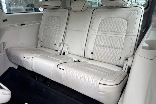 2024 Lincoln Navigator Black Label L