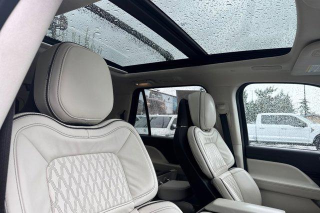 2024 Lincoln Navigator Black Label L