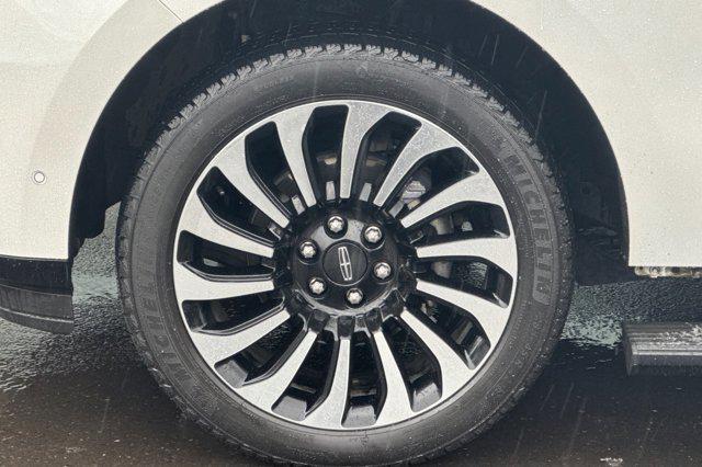 2024 Lincoln Navigator Black Label L