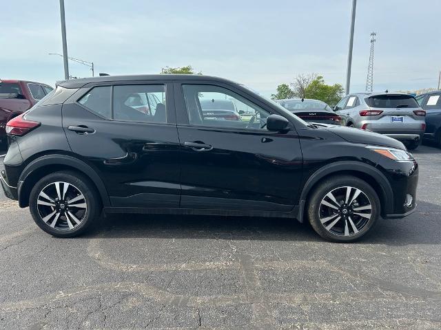 2024 Nissan Kicks S Xtronic CVT