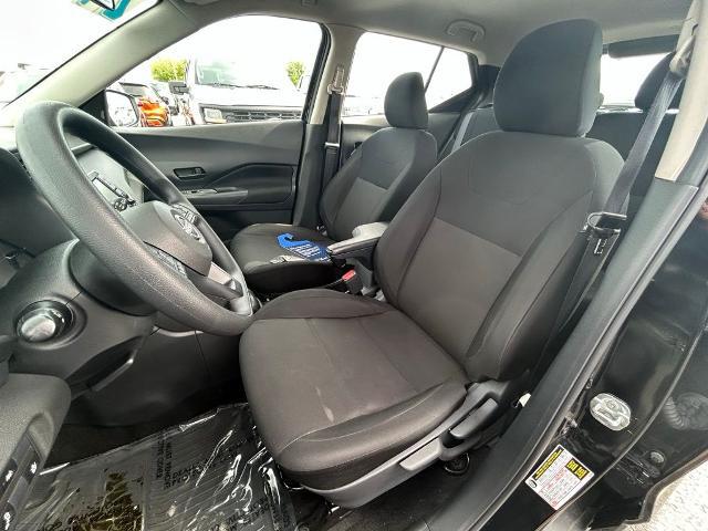 2024 Nissan Kicks S Xtronic CVT
