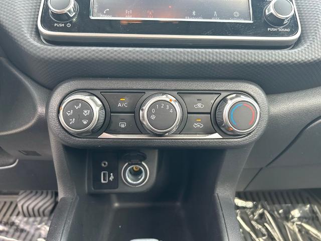 2024 Nissan Kicks S Xtronic CVT