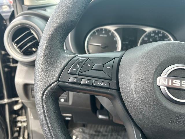 2024 Nissan Kicks S Xtronic CVT