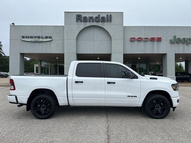 2023 Ram 1500 Big Horn Crew Cab 4x4 5'7" Box