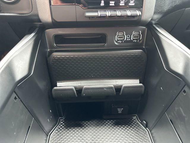 2023 Ram 1500 Big Horn Crew Cab 4x4 5'7" Box