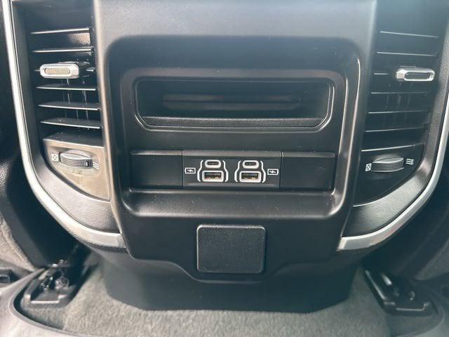2023 Ram 1500 Big Horn Crew Cab 4x4 5'7" Box