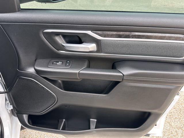 2023 Ram 1500 Big Horn Crew Cab 4x4 5'7" Box
