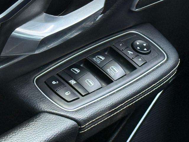 2021 Ram 1500 Laramie Crew Cab 4x4 5'7" Box