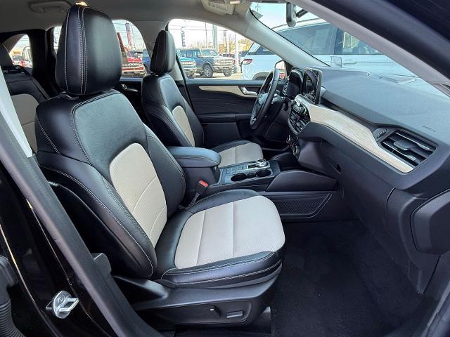 2022 Ford Escape Titanium Plug-In Hybrid