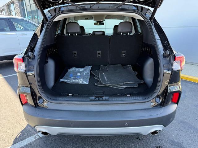 2022 Ford Escape Titanium Plug-In Hybrid