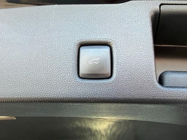 2022 Ford Escape Titanium Plug-In Hybrid
