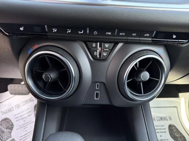 2025 Chevrolet Blazer AWD 2LT