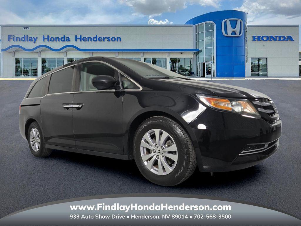 2016 Honda Odyssey SE's photo