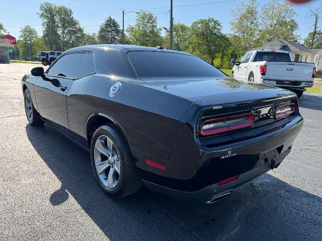 2015 Dodge Challenger SXT