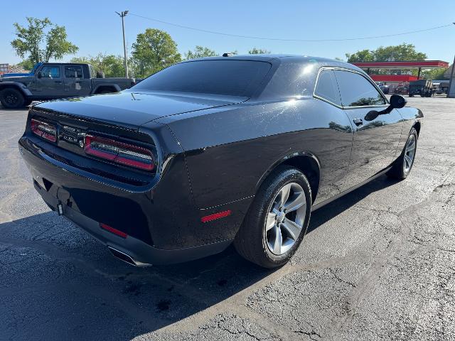 2015 Dodge Challenger SXT