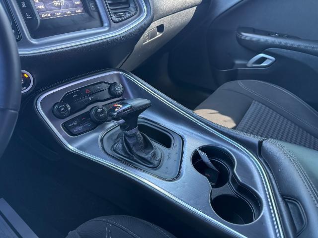 2015 Dodge Challenger SXT