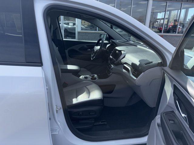 2022 GMC Terrain AWD SLT