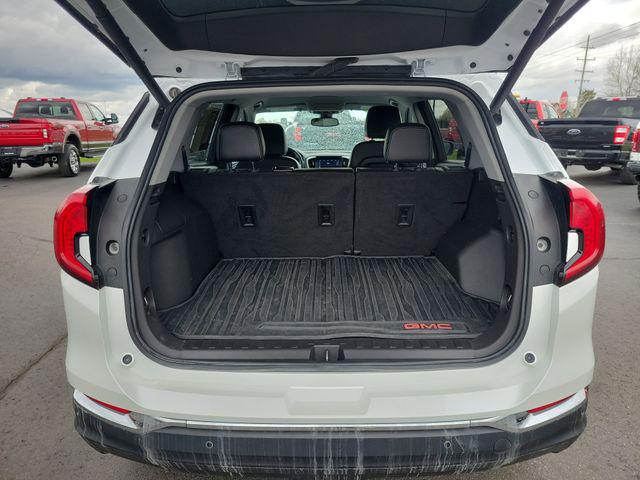 2022 GMC Terrain AWD SLT