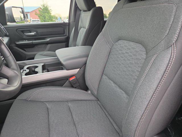 2026 RAM Ram 1500 RAM 1500 EXPRESS QUAD CAB 4X4 64 BOX 2026 RAM Ram 1500 RAM 1500 EXPRESS QUAD CAB 4X4 64 BOX