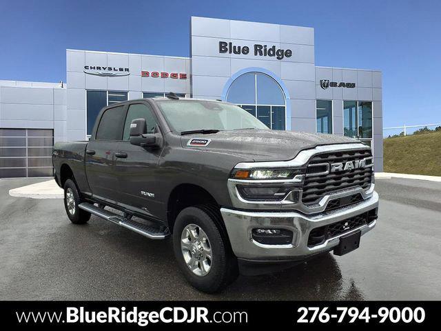 2025 RAM 2500 Big Horn Crew Cab 4x4 64 Box