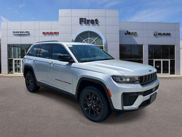 2026 Jeep Grand Cherokee GRAND CHEROKEE LAREDO ALTITUDE 4X4 2026 Jeep Grand Cherokee GRAND CHEROKEE LAREDO ALTITUDE 4X4