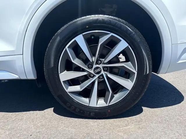 2022 Audi Q5 Premium 45 TFSI S line quattro S tronic
