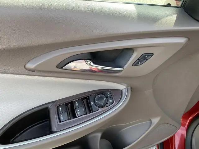 2017 Chevrolet Malibu 1LT