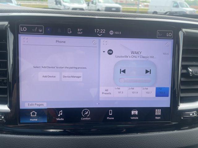 2022 Chrysler Pacifica Touring L