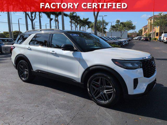 2025 Ford Explorer ST