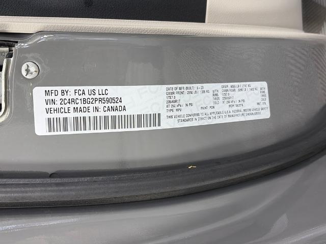 2023 Chrysler Pacifica Touring L