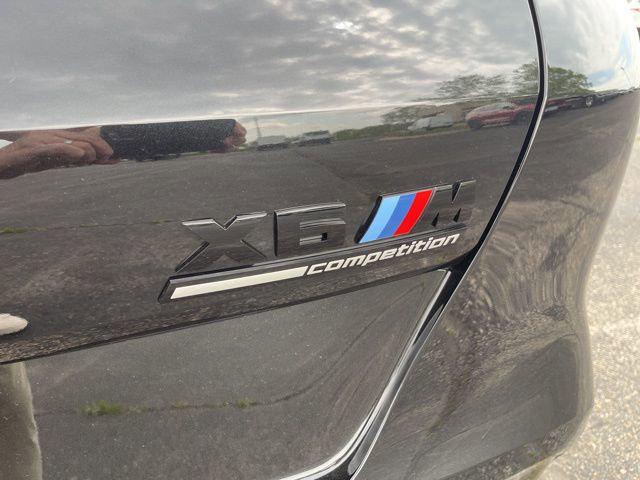2025 BMW X6 M Base
