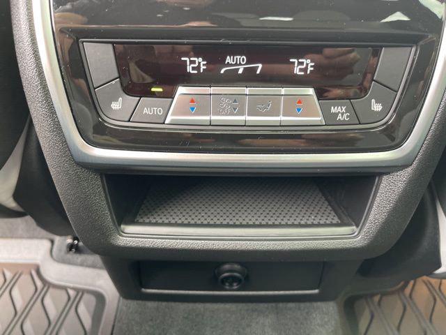 2025 BMW X6 M Base