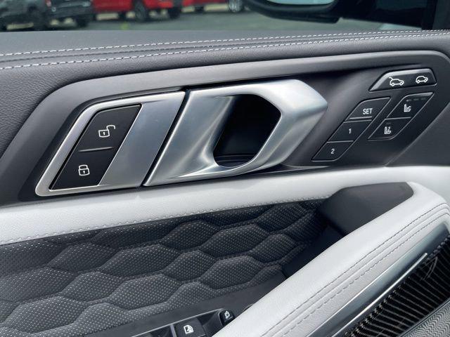 2025 BMW X6 M Base